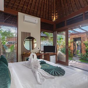 Deluxe Zimmer mit Kingsize-Bett